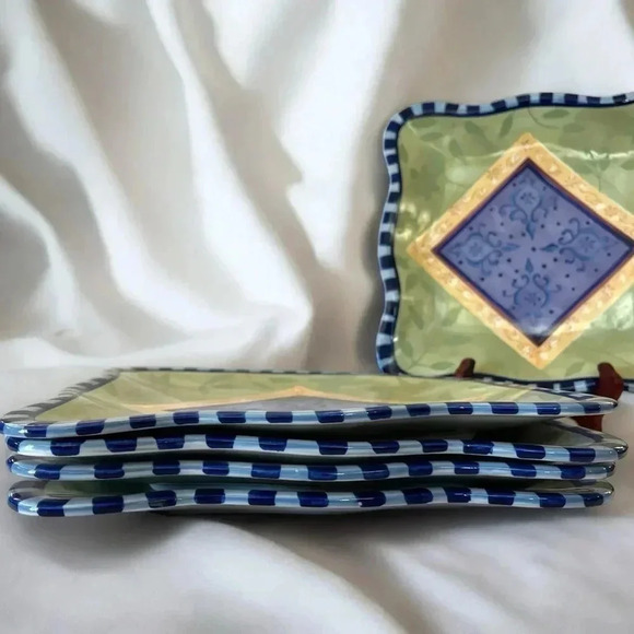 Danna Cullen Wavy Edge Bright Decorative Serving Plates - Picture 2 of 5